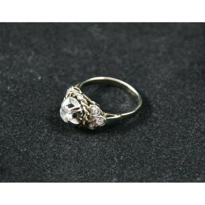 Nineteenth Ring In Gray Gold And Diamonds