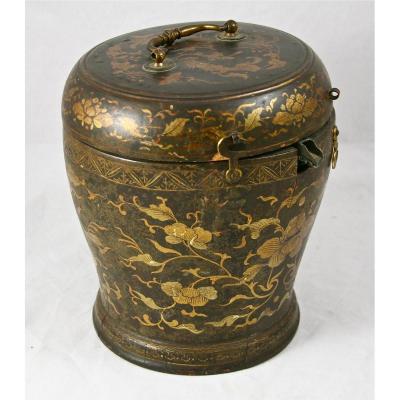 18th Teapot In His Japanese Lacquer Box