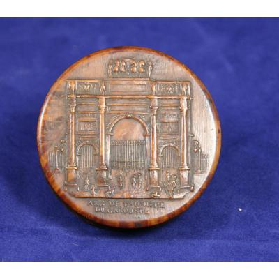 In Pressed Tortoiseshell Box And Thuya XIXth