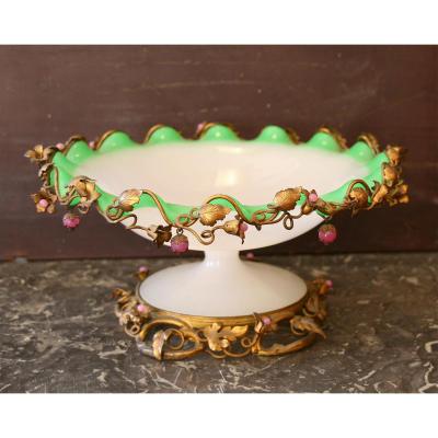 In Nineteenth Cup Opaline