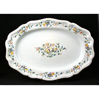 In Eighteenth Flat Faience Sinceny