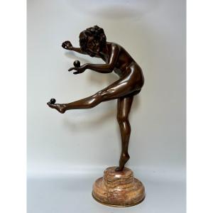 Claire Jeanne Colinet Art Deco Bronze “juggler”