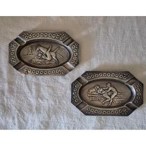 2 Erotic Ashtrays In Silver-plated Metal, Early 20th Century 