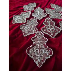 10 Chandelier Pendants With The Freemason Cross Pattée Of The Knights Templar 