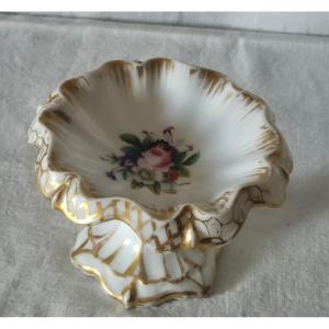 Porcelain Ring Holder From Vieux Paris, Painted With Flowers And Gilding