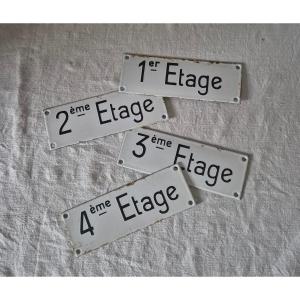 4 Floor Nameplates Indicating The Floor In Enamel On Black And White Metal 