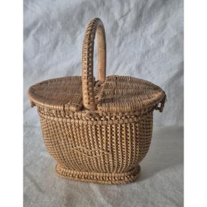 Miniature Wickerwork Doll's Basket From The 19th Century