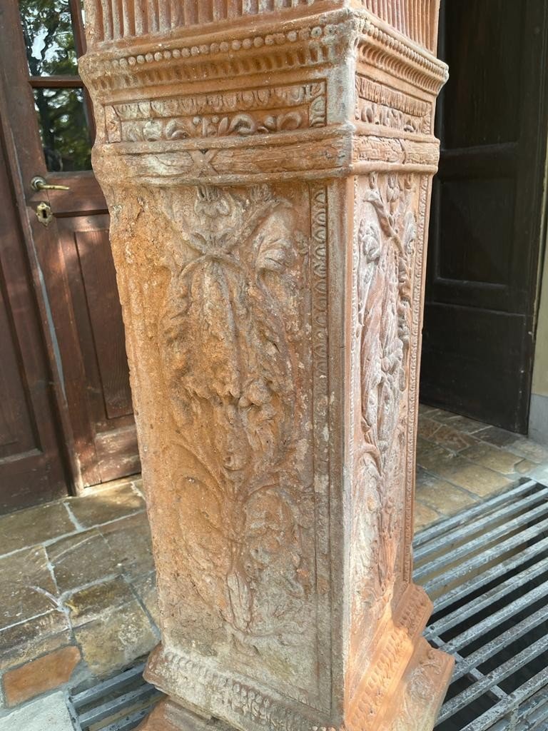 Coppia di colonne in terracotta 800'-photo-4