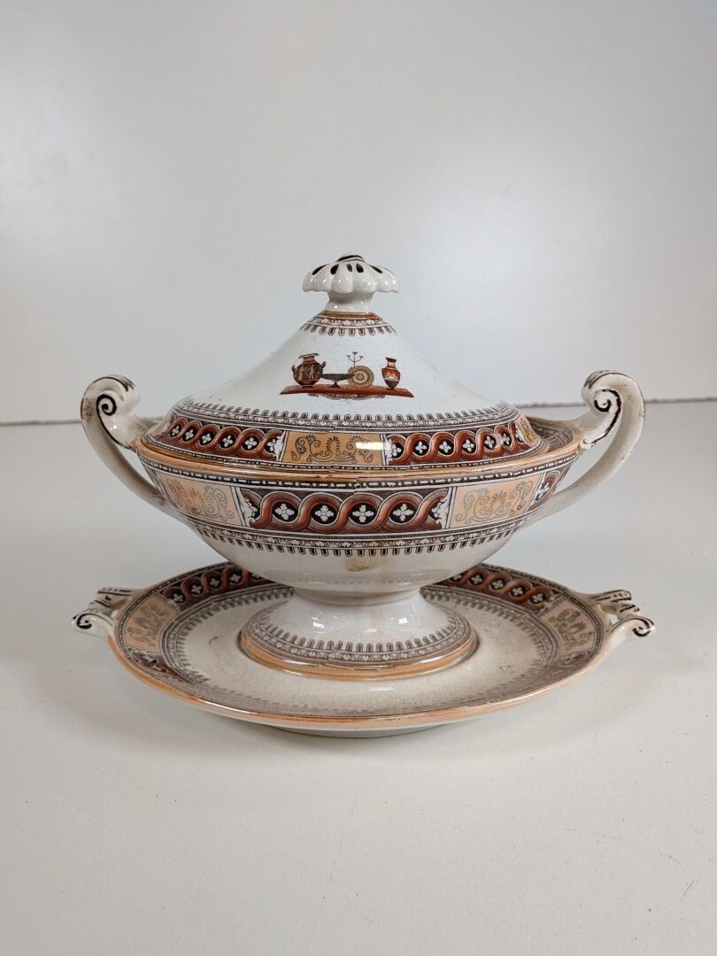 Piatti etruscan vases-photo-1