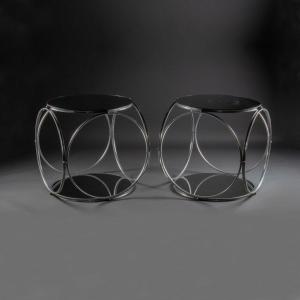 Pair Of Modernist Pedestal Tables In Aluminum And Mirrored Glass, 1980s.