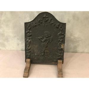 Small 18th Century Cast Iron Fireplace Plate