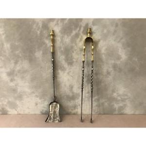 Set Of A Shovel And Tongs In Iron And Brass From The 19th Century 