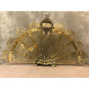 Antique Fan-shaped Fireplace Screen From The Late 19th Century 