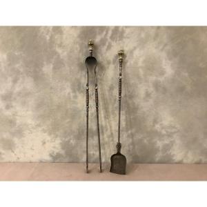Set Of A Shovel And A Fireplace Tongs In Iron And Bronze From The 19th Century.