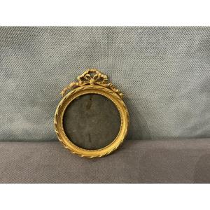 Small Gilt Brass Frame Dating From The Late 19th Century In The Louis XVI Style 