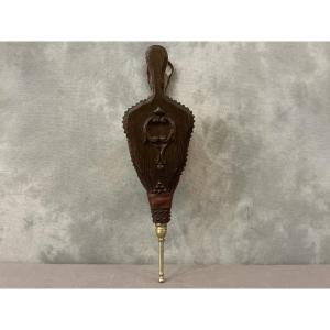 Antique Bellows In Carved Oak Wood, Dating From The 19th Century