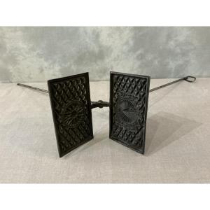 Antique Cast Iron Waffle Iron From The Late 18th Century 