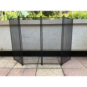 Large Antique Iron Fire Screen From The 19th Century