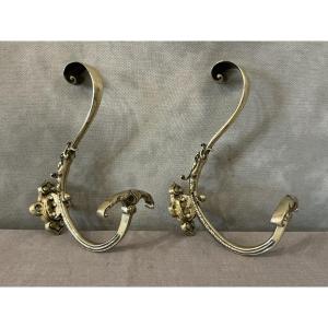 19th-century Louis XVI-style Bronze Coat Hooks And Coat Racks