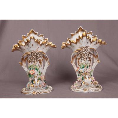 Paire De Vases En Porcelaine En Vieux Paris 19ème