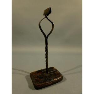 Resin Maker Iron Chip Holder 18th Century