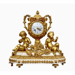 Monbro Aîné Son & Jacquier - Bronze Clock With Puttis 