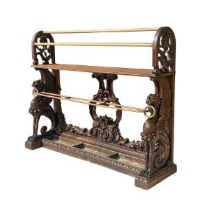 Renaissance Walnut Furniture Umbrella, Hat And Accessories Stand
