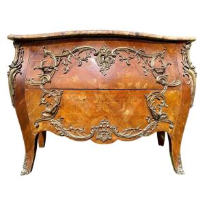 Louis XV Style Curved Chest Of Drawers