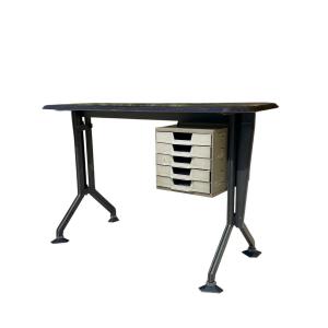 Olivetti Office Model Arco 