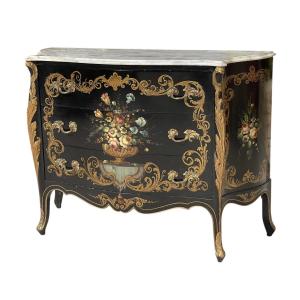 Louis XV Style Painted Chest Of Drawers 