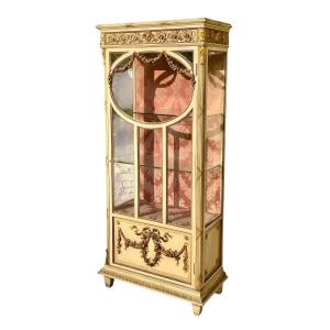 Napoleon III Lacquered Display Case 
