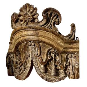17th Century - Carved Wooden Throne Canopy 