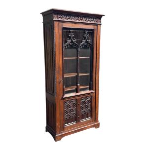 Gothic-style Carved Display Case