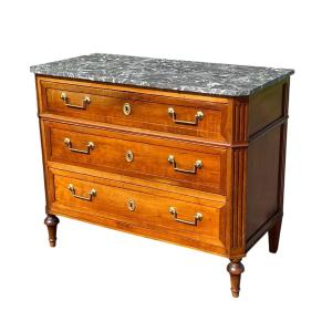 18th Century - Louis XVI Period Chest Of Drawers