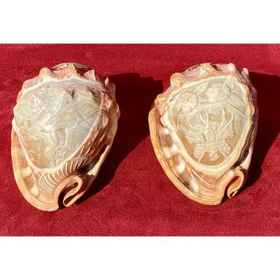 Pair Of Shells Carved In Cameos Forming Lamp Shades