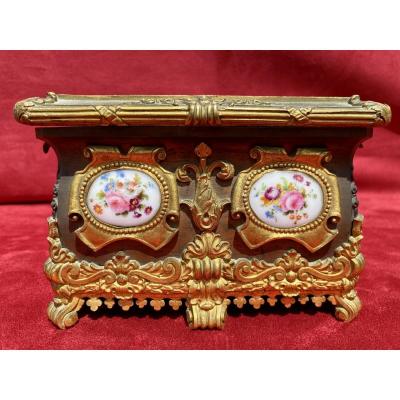Jewelry Box In Bronze And Porcelain
