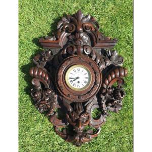 Renaissance Style Oak Cartel