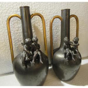 Pair Of Bronze Pitcher Vases With 2 Cherubs From The 1920s/30s