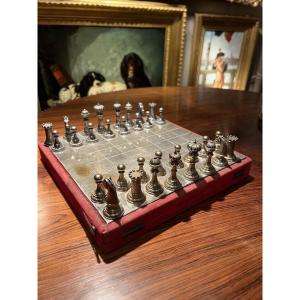 Silver And Gold Metal Chess Set, In Its Original Box, Germany, Circa 1880.