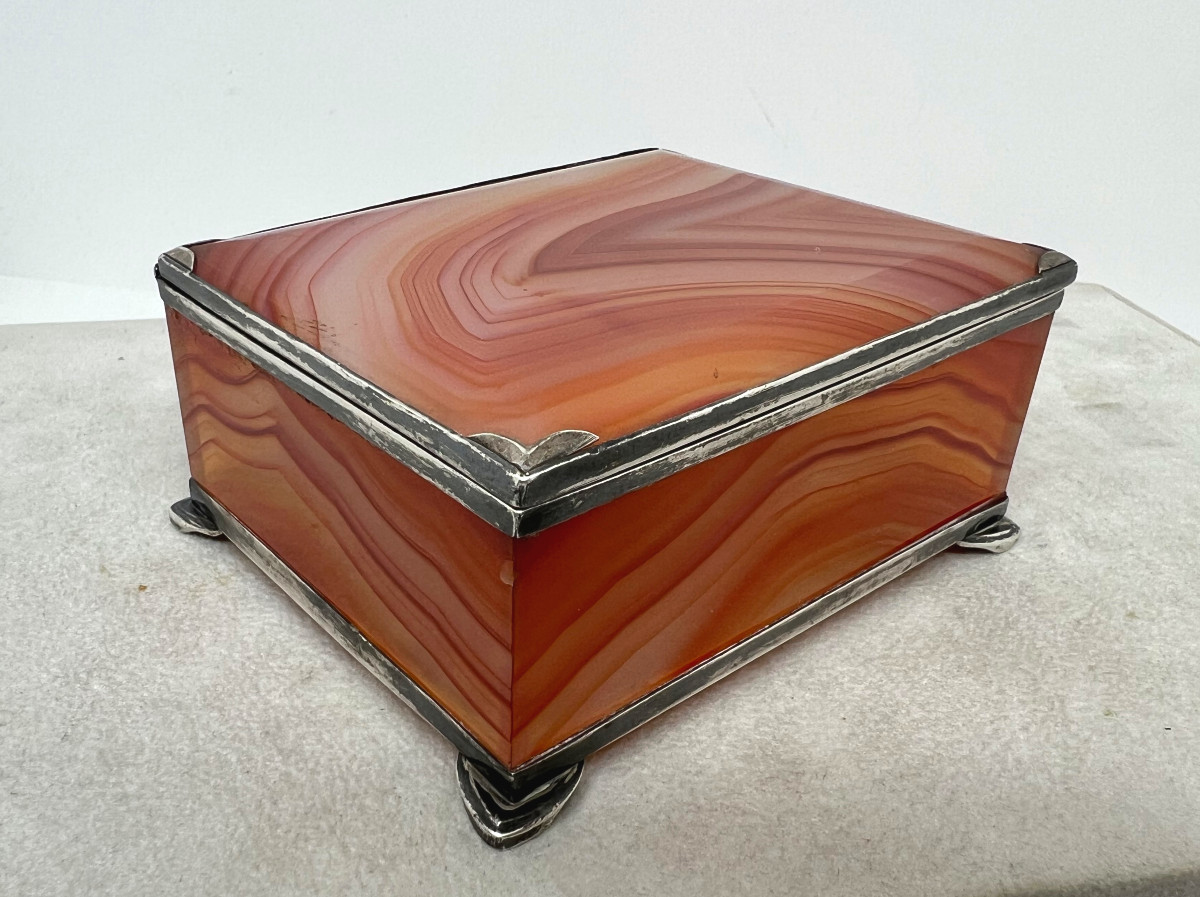 Scatola in agata  e argento 