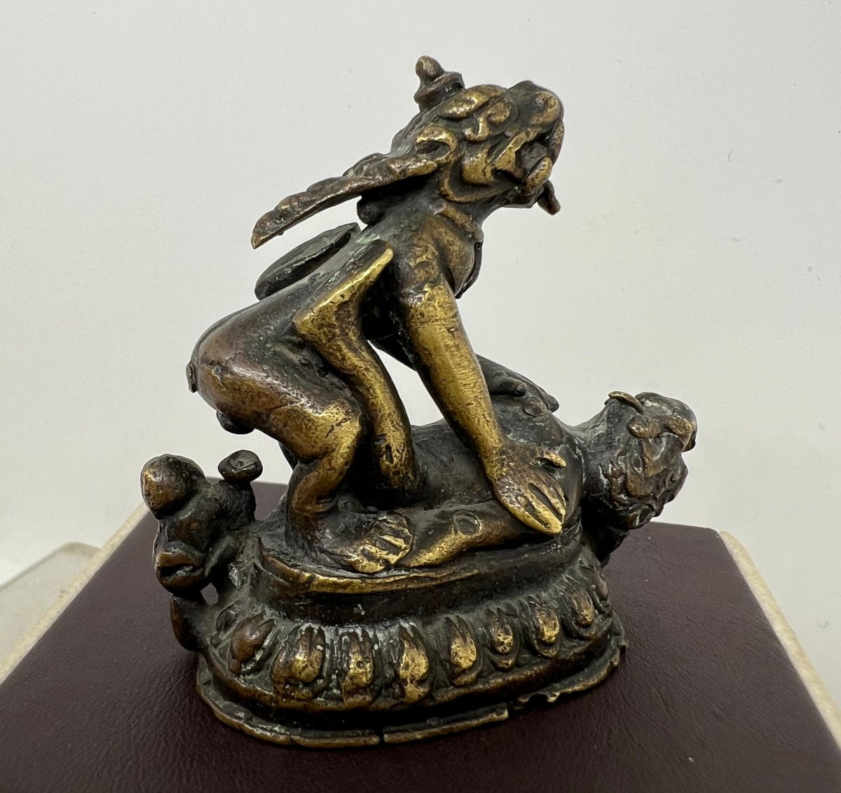 Nepal XX sec bronze-photo-2