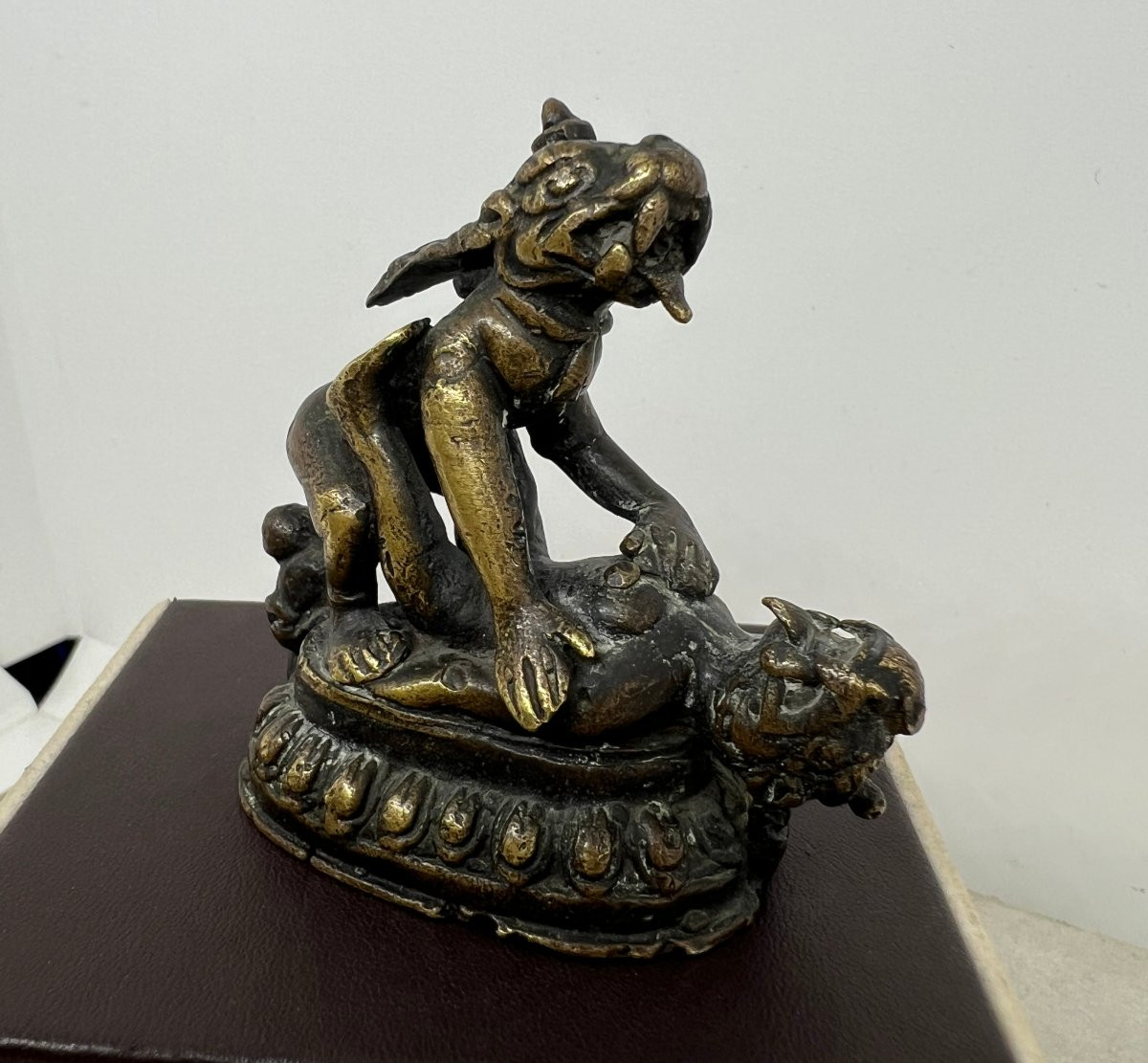 Nepal XX sec bronze-photo-4