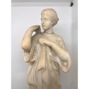 Scultura in marmo raffigurante Diana di Gabi Italia fine del XIX sec.