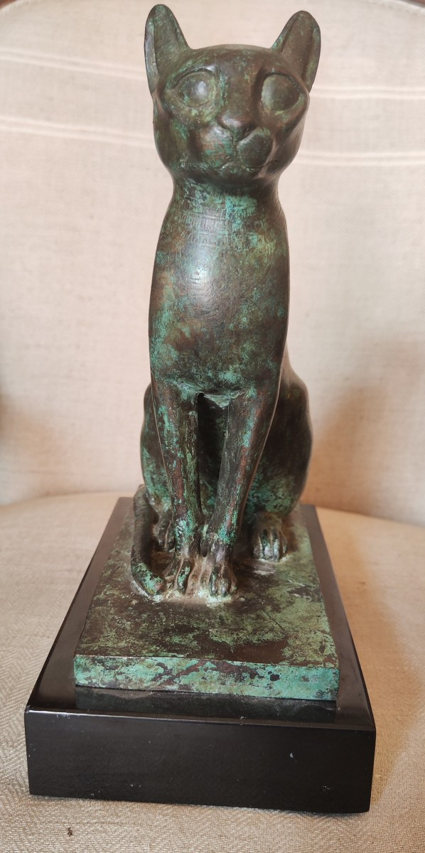 Gatto rappresentante la dea Bastet-photo-2