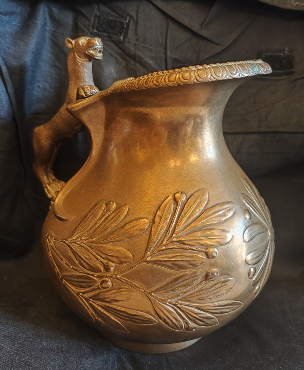 Versatoio in bronzo -photo-3