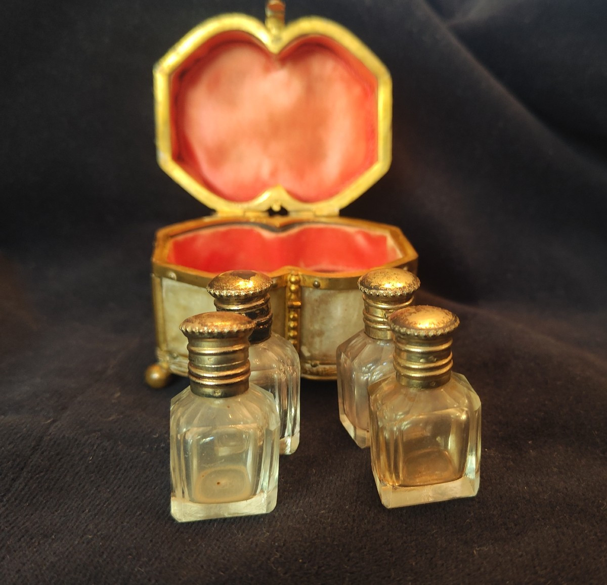 Scatolina portaprofumi-photo-3