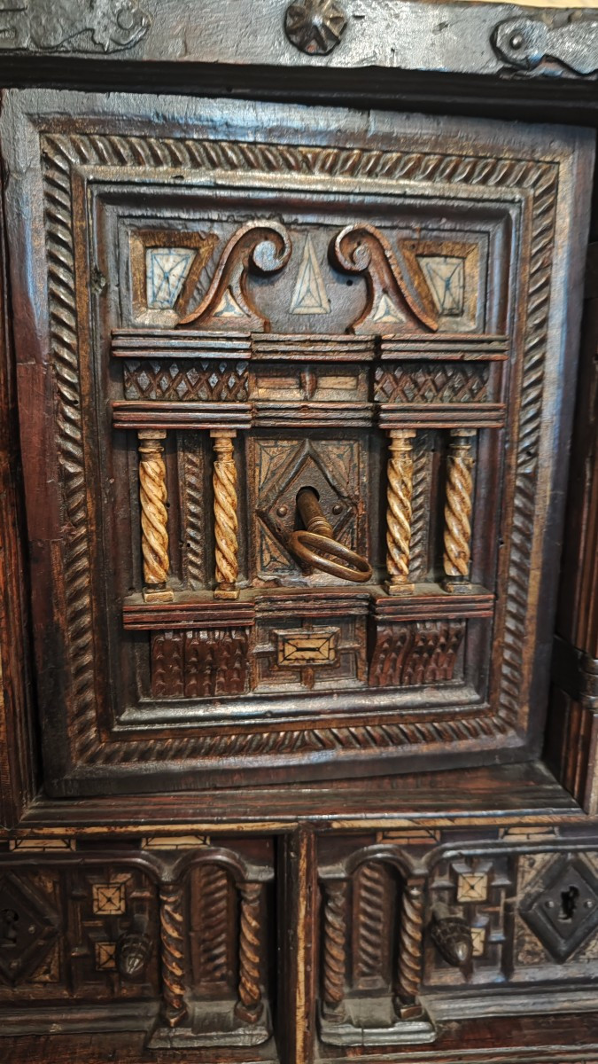 Monetiere spagnolo-photo-2