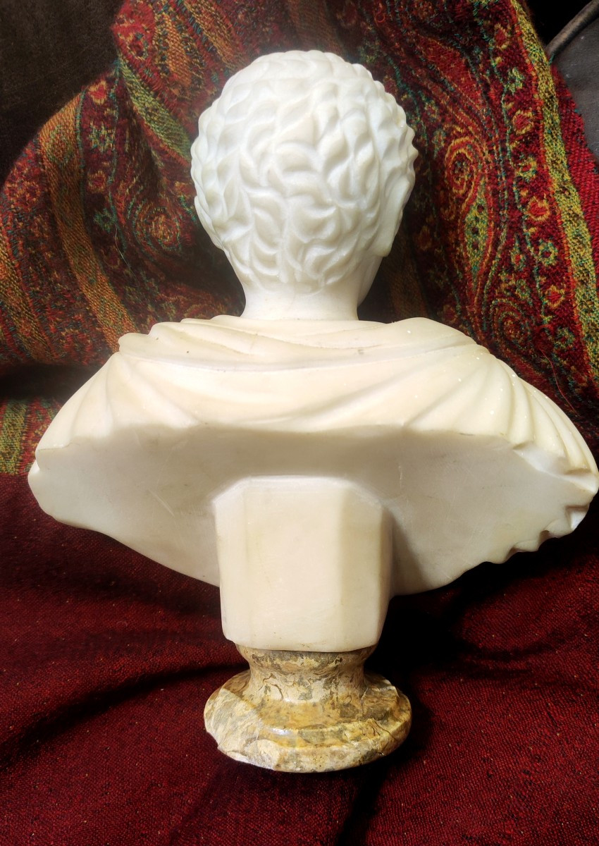 Grand tour Grand Tour ,piccolo busto raffigurante imperatore romano, piccola mancanza sul naso -photo-2