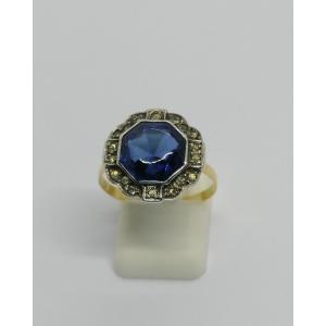 Gold/silver Ring With Faceted Blue Glass Cabochon And White Stone, Art Deco Circa 1925.