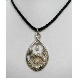 Silver Pendant, Daisy Pattern In Relief And Pearl In Pampille, Art Nouveau, Pforzheim.